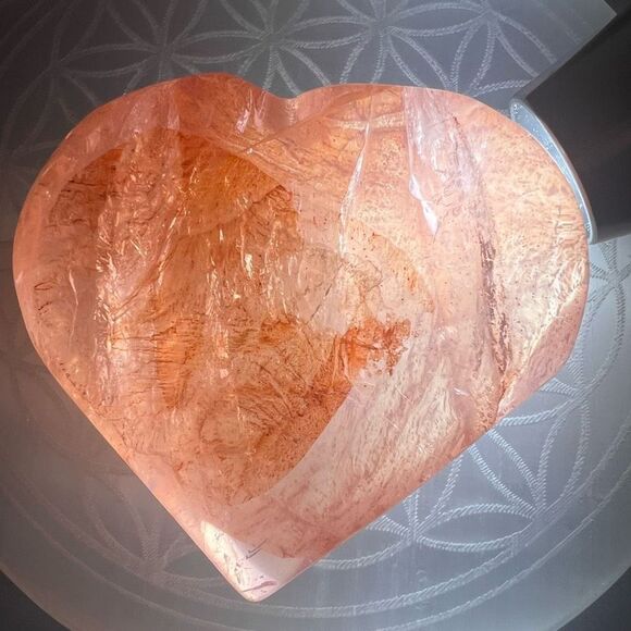 Fire Quartz‎ Crystal Heart (#2) - Picture 3 of 14